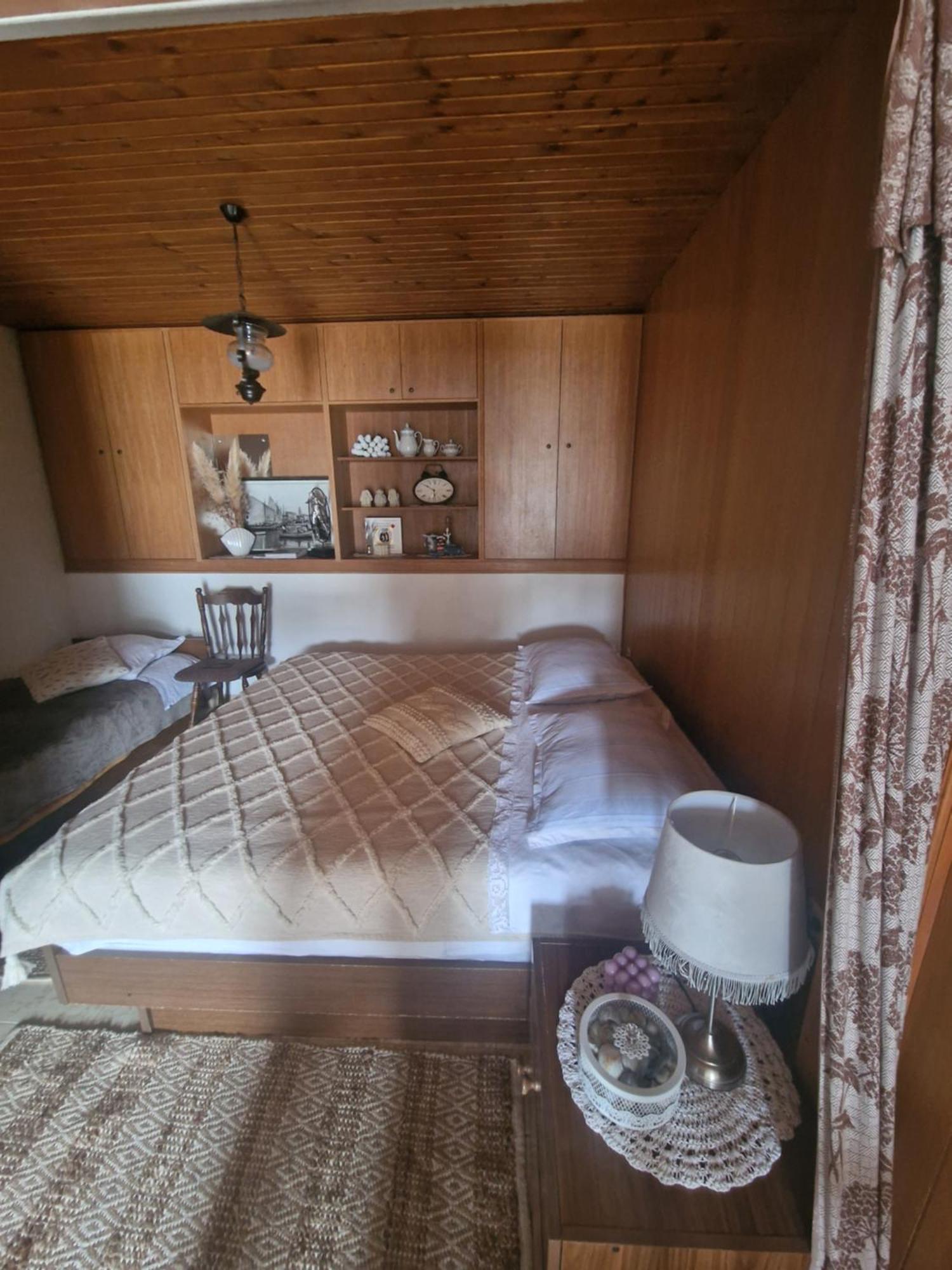 Mala Oaza Mira Apartment Повля Екстериор снимка